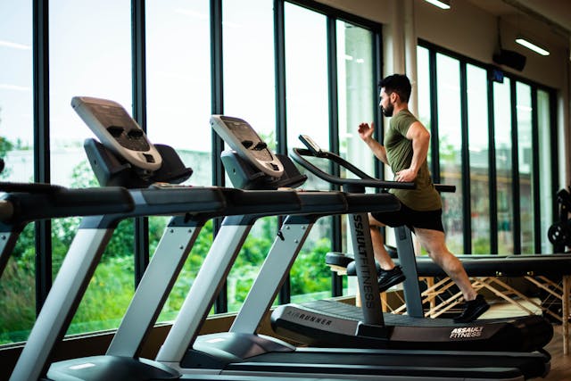 8 Marketing Tricks to Attract New Customers to a Local Gym