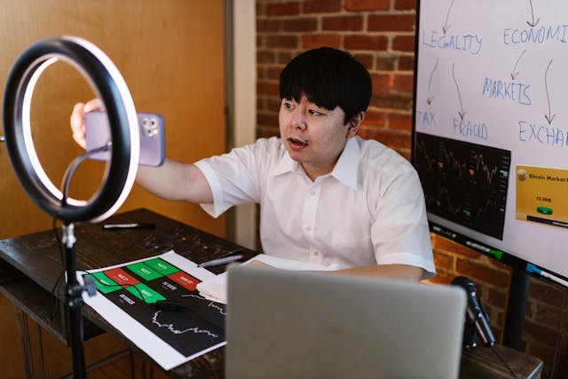 How Visual Content Marketing Improves Brand Visibility